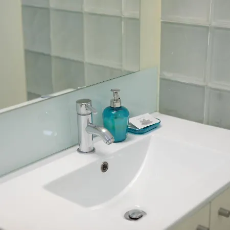 דירה Guest Alegria Flat Downtown פורטו